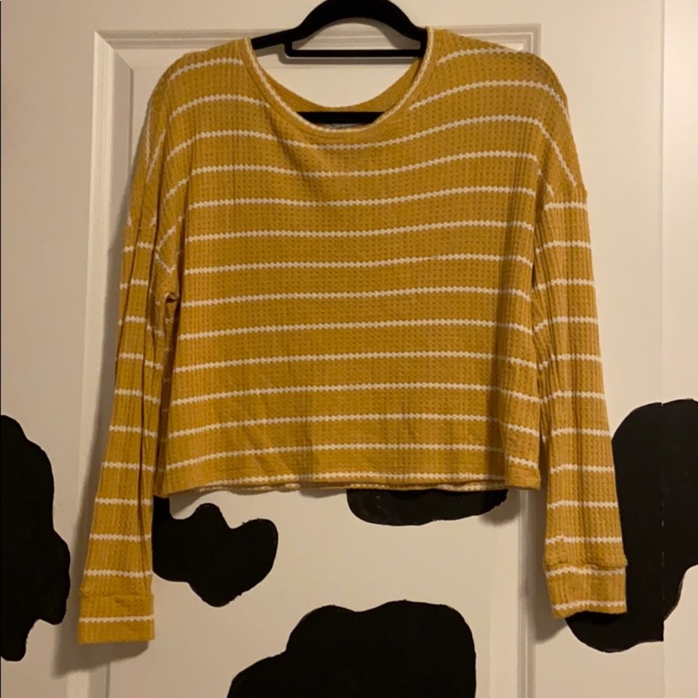 Yellow and white knit soft long sleeve top
